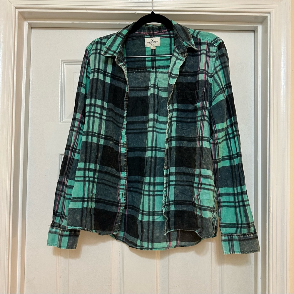 American Eagle Acid Wash light weight flannel | loose fit size L
